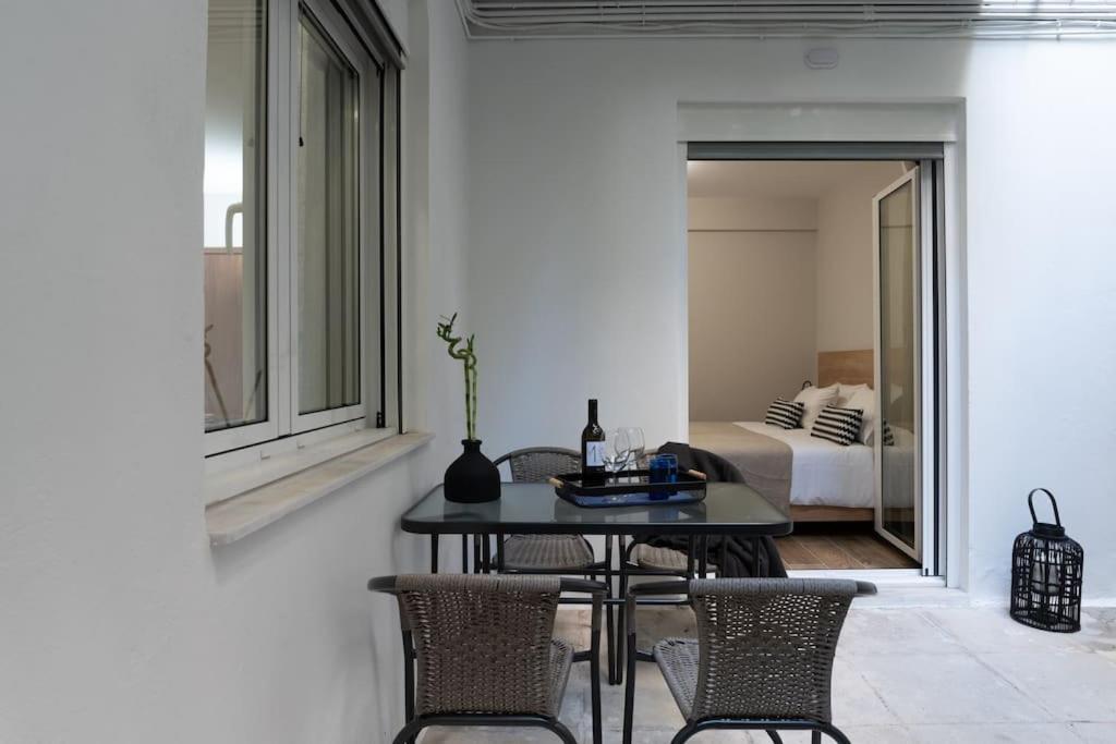 Stylish Abode Under Acropolis W/ Sunny Courtyard! Apartment Atena Exterior foto
